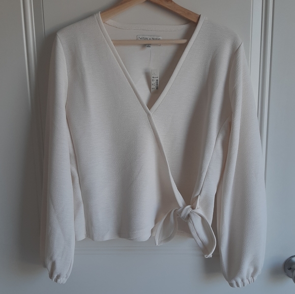 Madewell Tops - NWT Madewell Stretch Crepe Wrap Top Size Medium